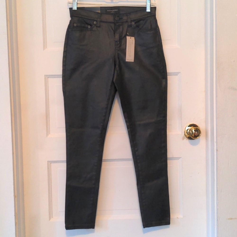 Petite Banana Republic Skinny Mid Rise Black Shiny Jeans 0/24 NWT